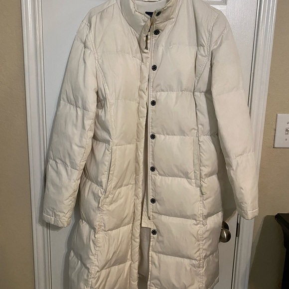 GAP Women's Off-White Puffer Jacket - Picture 5 of 9